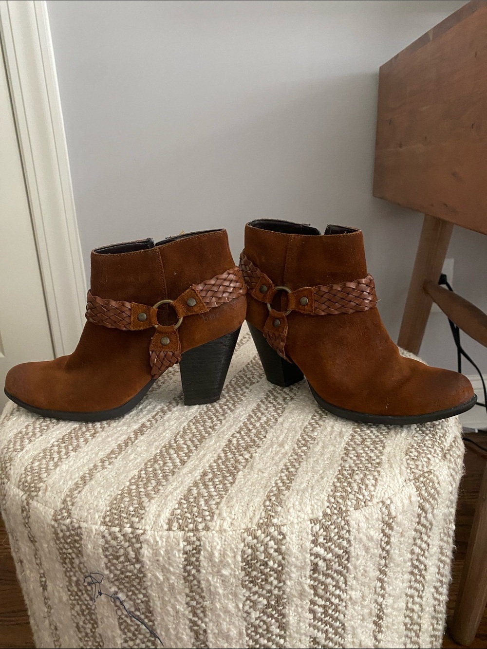 boc Chestnut Brown Suede Braided Harness Ankle Booties